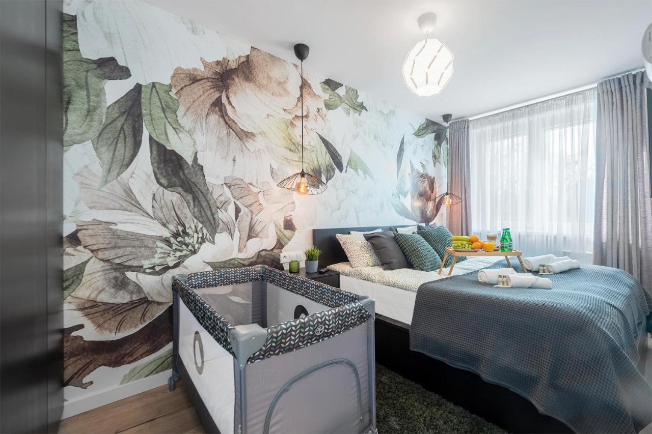 Apartament Golden Sands - Winda, 2 Sypialnie Oraz Salon, Lozeczko Turystyczne, Balkon, Play Station 5, Ekspress Do Kawy, Atlas Arena, Zoo, Fala