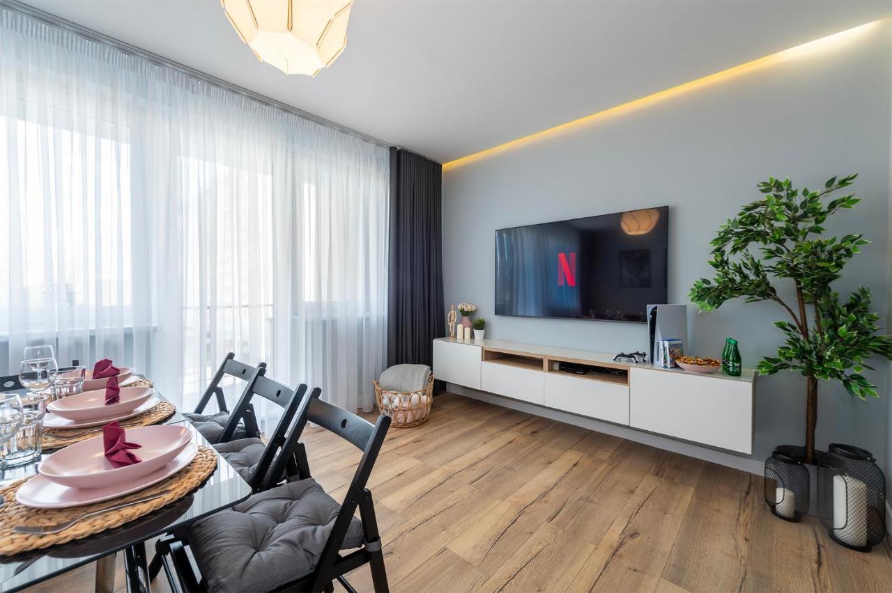 Golden Sands - Winda, 2 Sypialnie Oraz Salon, Lozeczko Turystyczne, Balkon, Play Station 5, Ekspress Do Kawy, Atlas Arena, Zoo, Fala * Lodz (Lodz)