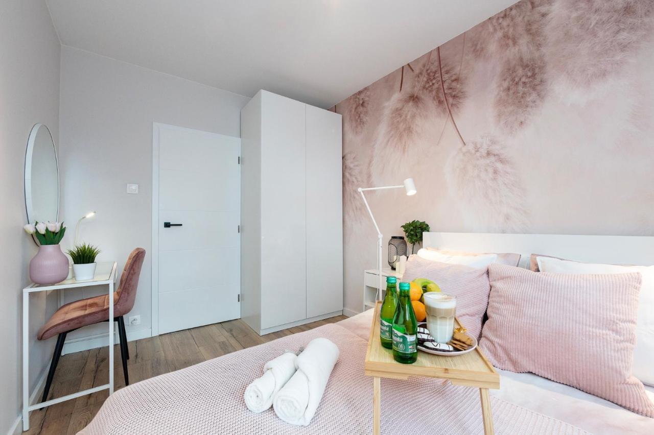 Apartament Golden Sands - Winda, 2 Sypialnie Oraz Salon, Lozeczko Turystyczne, Balkon, Play Station 5, Ekspress Do Kawy, Atlas Arena, Zoo, Fala *